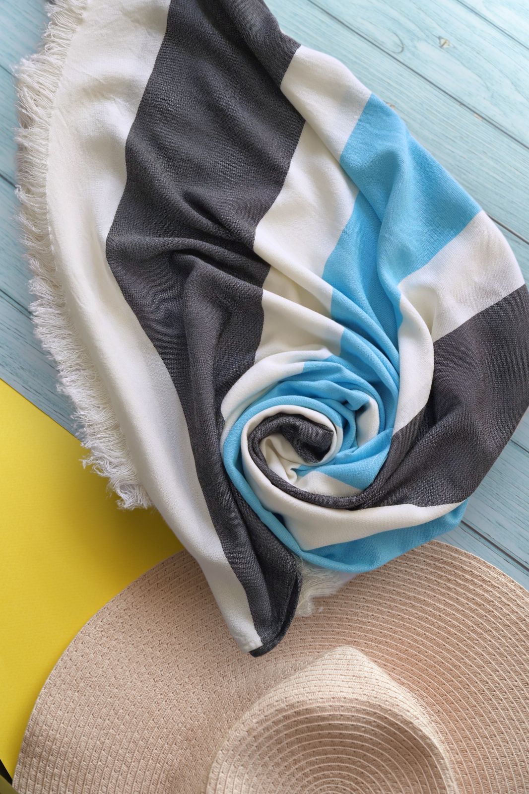 Personalized Thin bamboo bath towel- Coastal Breeze 160*75cm - Image 9