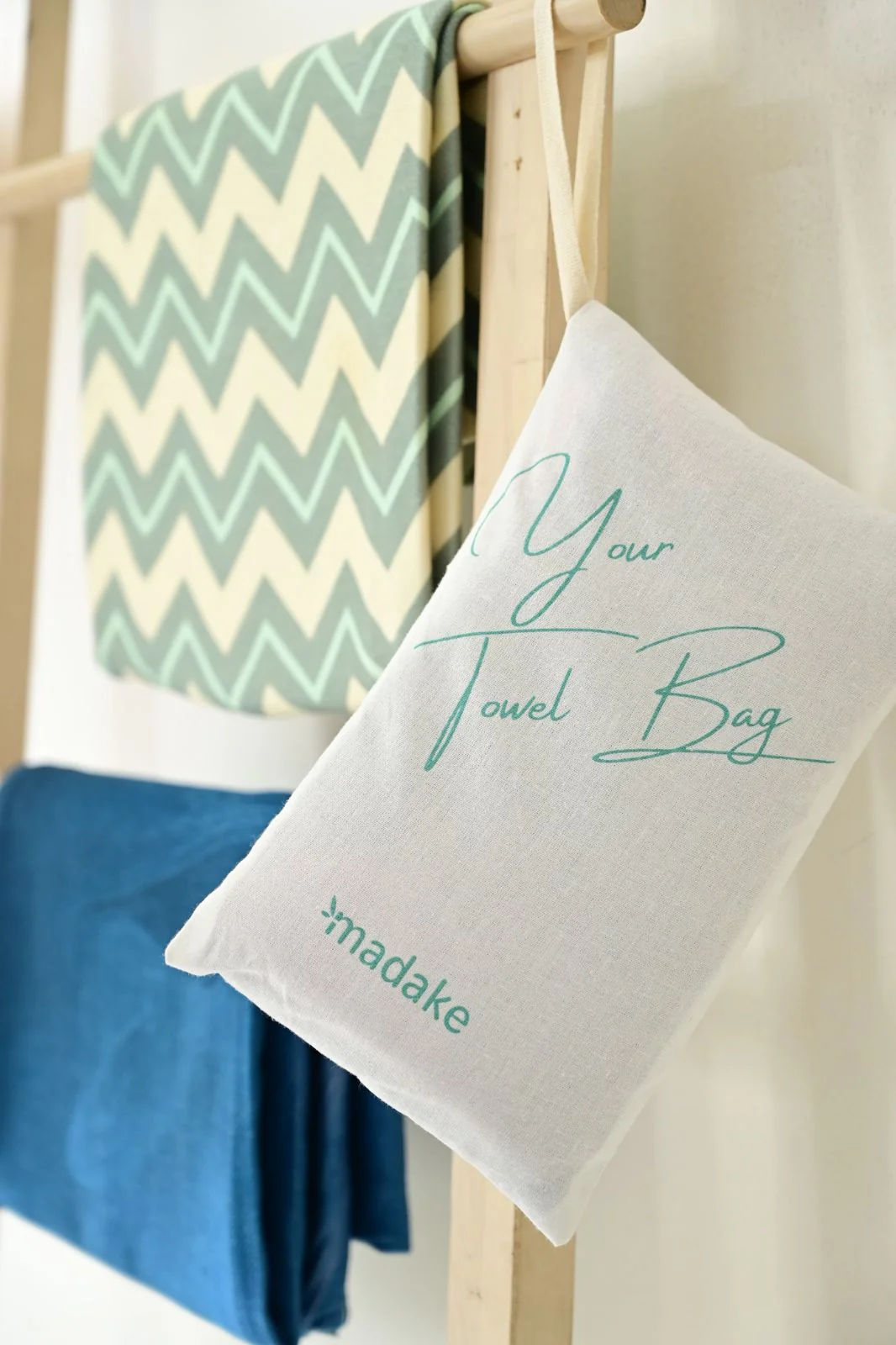 Personalized Thin Bamboo Bath Towel - Set of four - Image 8