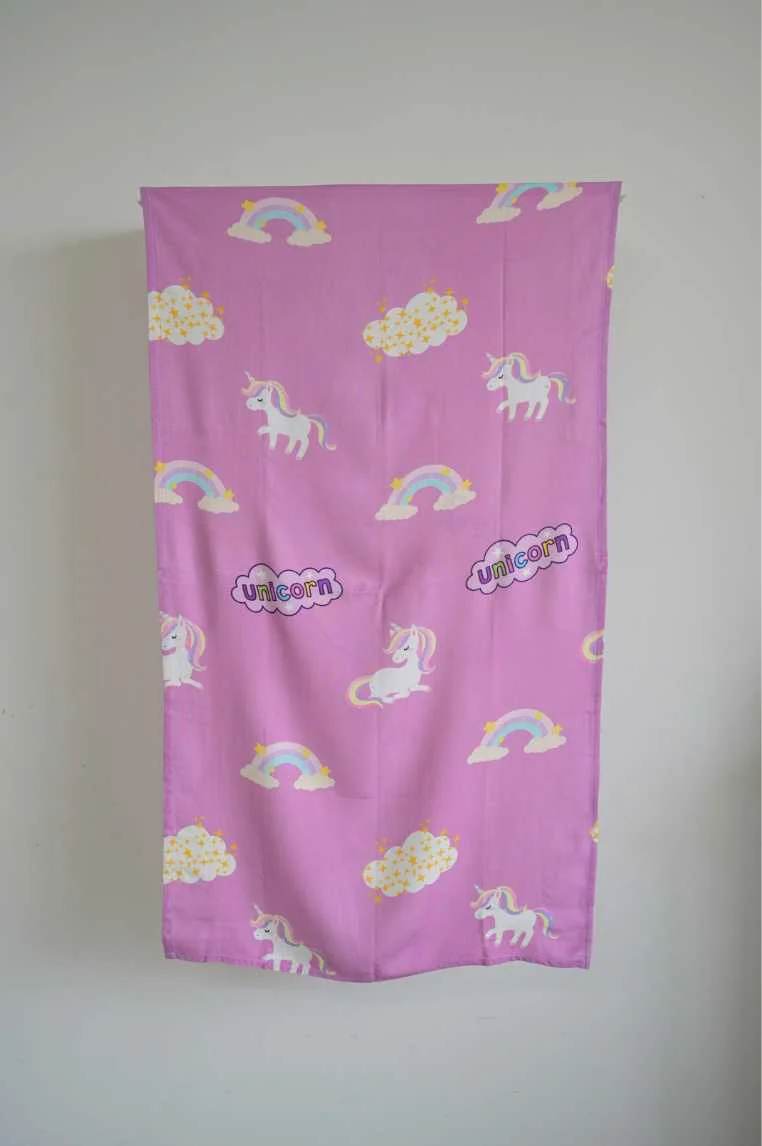 Personalized Thin Bamboo Kids Towel - 124*68cm - Chill Unicorn - Image 4
