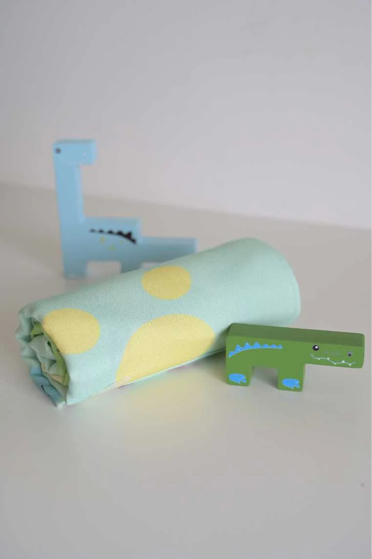 Personalized Thin Bamboo Kids towel - 124*68cm - Cool Dino - Image 3
