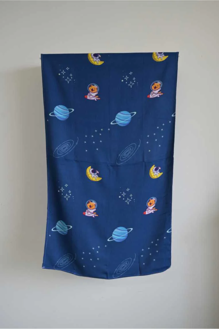 Personalized Thin Bamboo Kids towel - 124*68cm - Space Traveler - Image 4